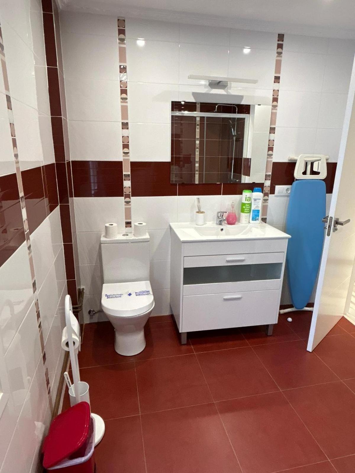Apartamentos El Conde Santo Domingo De La Calzada Esterno foto