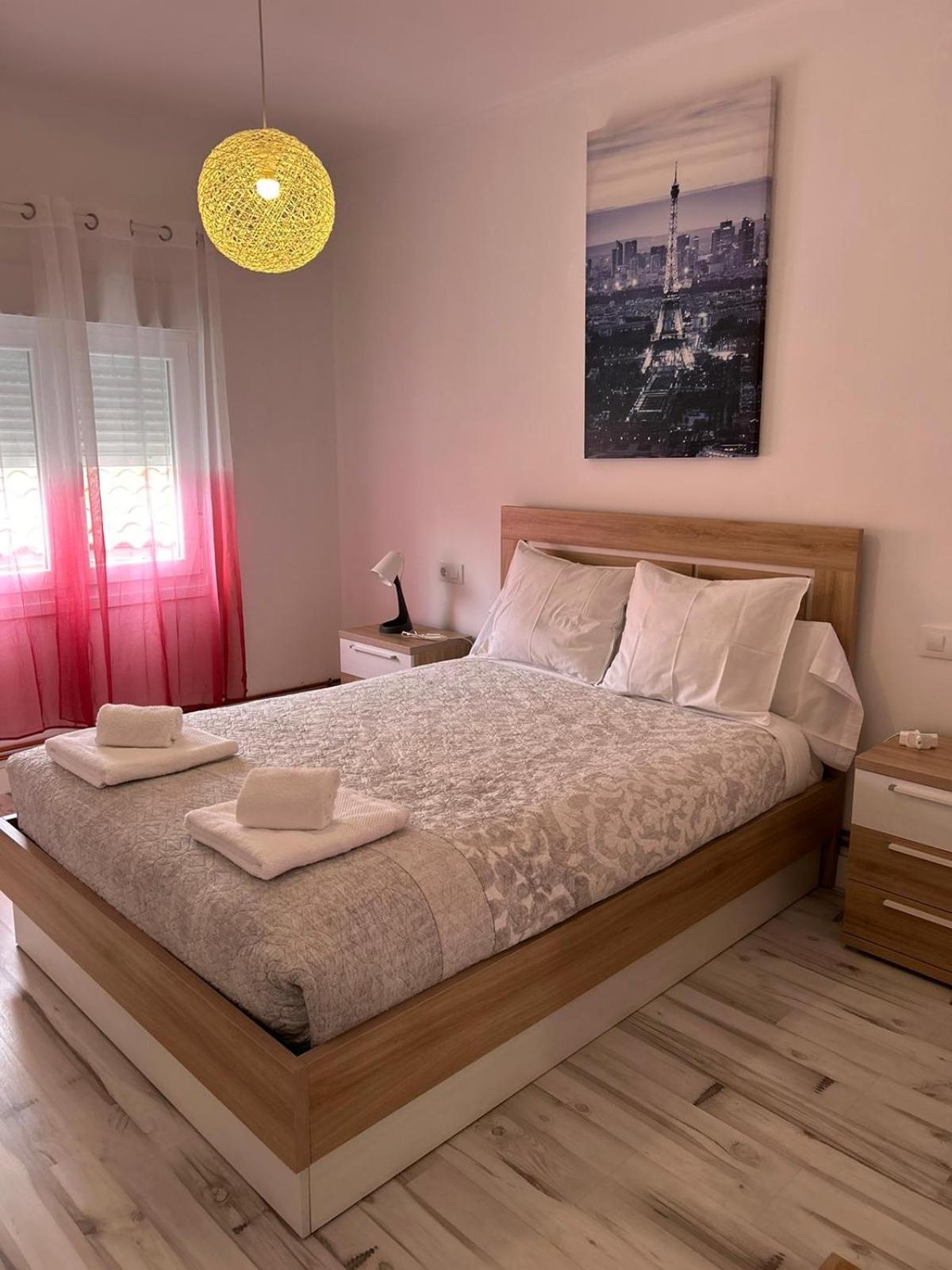 Apartamentos El Conde Santo Domingo De La Calzada Esterno foto